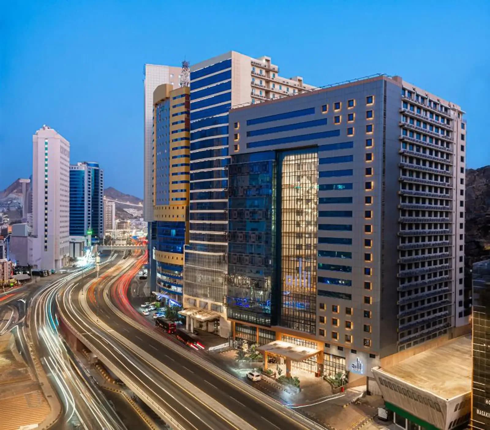 Razana Al Rawdha Hotel